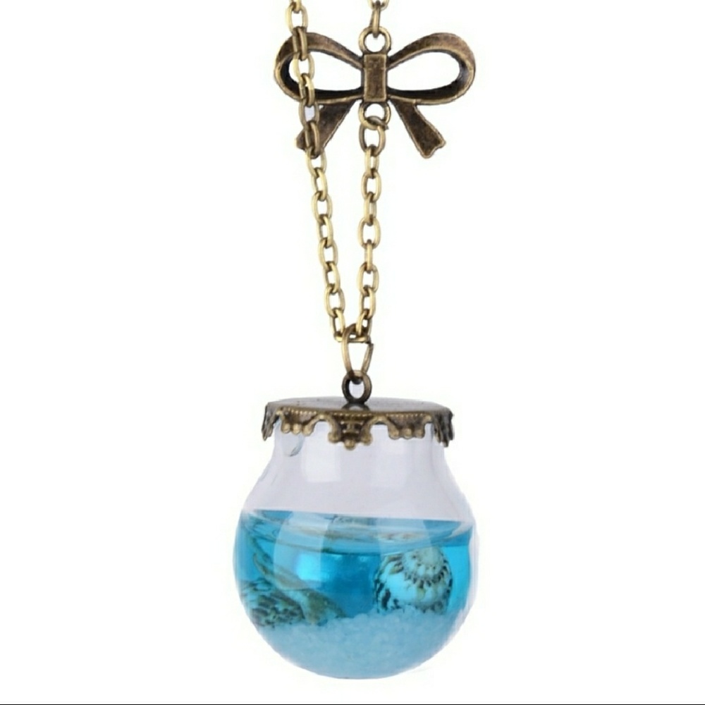 🐚 Mermaid tears orb necklace
